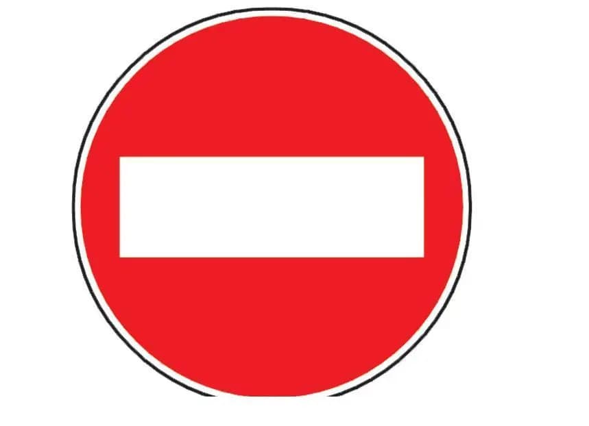Conducatorului de autobuz ii este permis sa intre pe drumul pe care intalneste acest indicator?